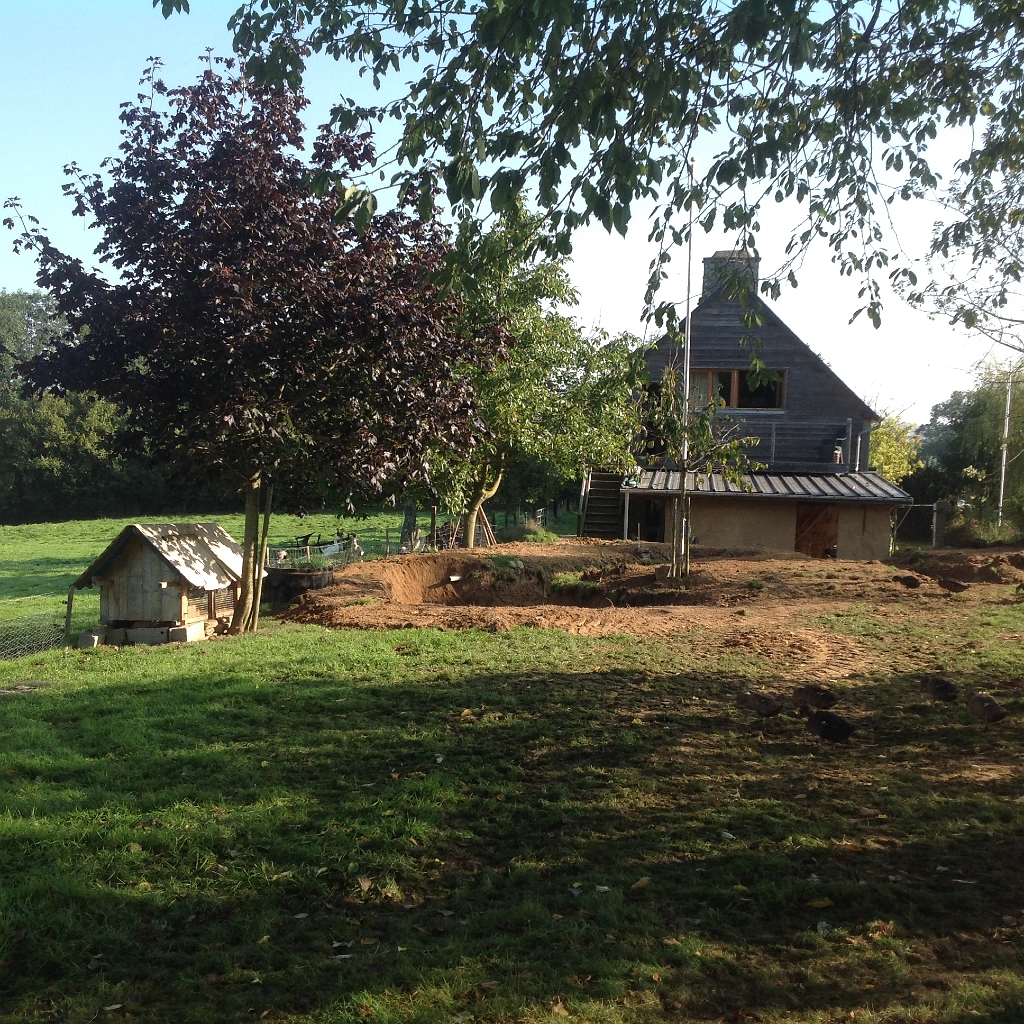 20140916 LE BOSQUET FENCING & POND WORKS 23.jpg